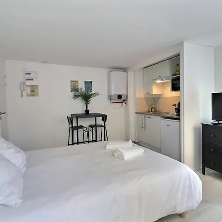 Le Petit Pithou - Equipe Simple Et Plein Coeur De La 2 Apartment Troyes
