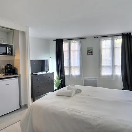 Apartment Le Petit Pithou - Equipe Simple Et Plein Coeur De La 2 Troyes