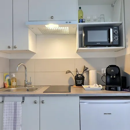 Apartamento Le Petit Pithou - équipé Simple Et Plein Coeur De La 2 Troyes